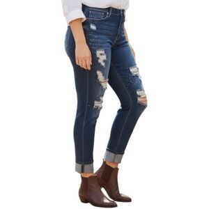 NWT Judy Blue 14W Boyfriend Fit Mid Rise Distressed Ankle Jeans